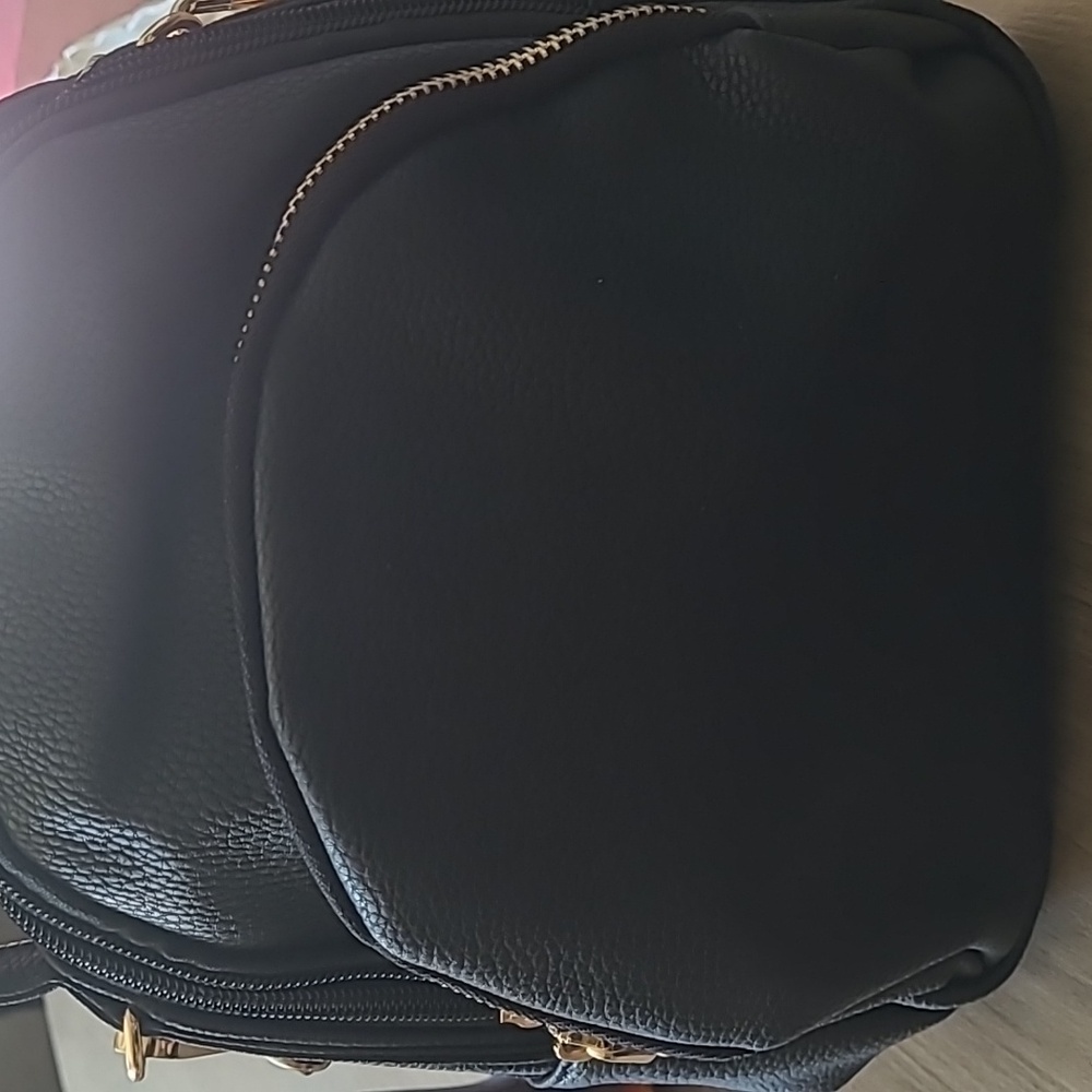 Ladies small backpack 🎒